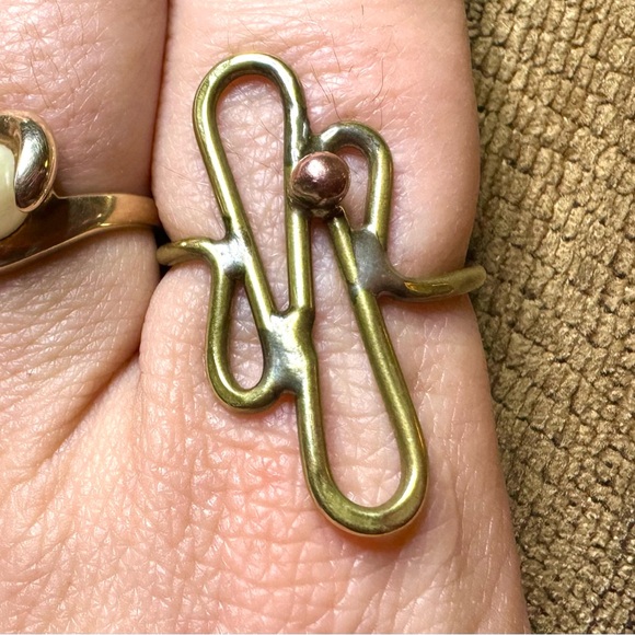 Handcrafted sterling silver, brass and copper ring. - Picture 8 of 11